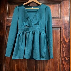 BRAND NEW Size S Emerald Green Long Sleeve Maternity Top NWOT